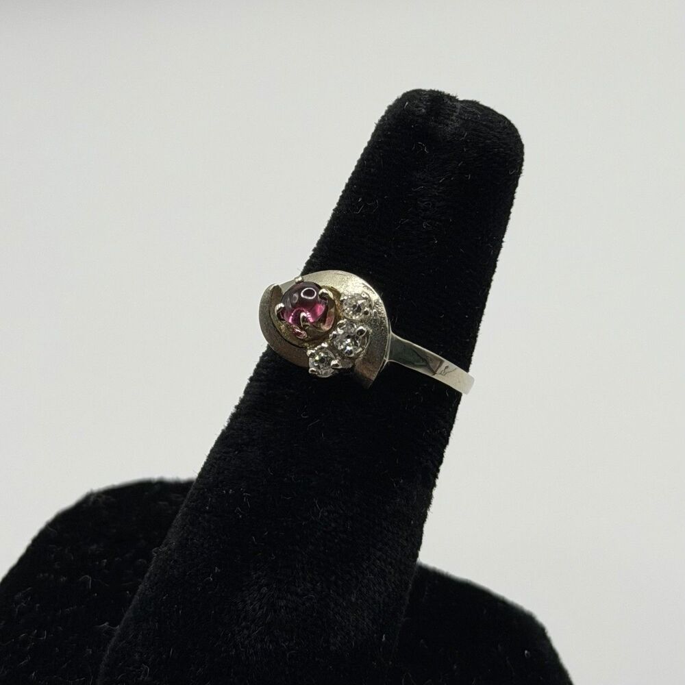 14K White Gold Garnet & Diamond Ring .10 CTW Size 5.5